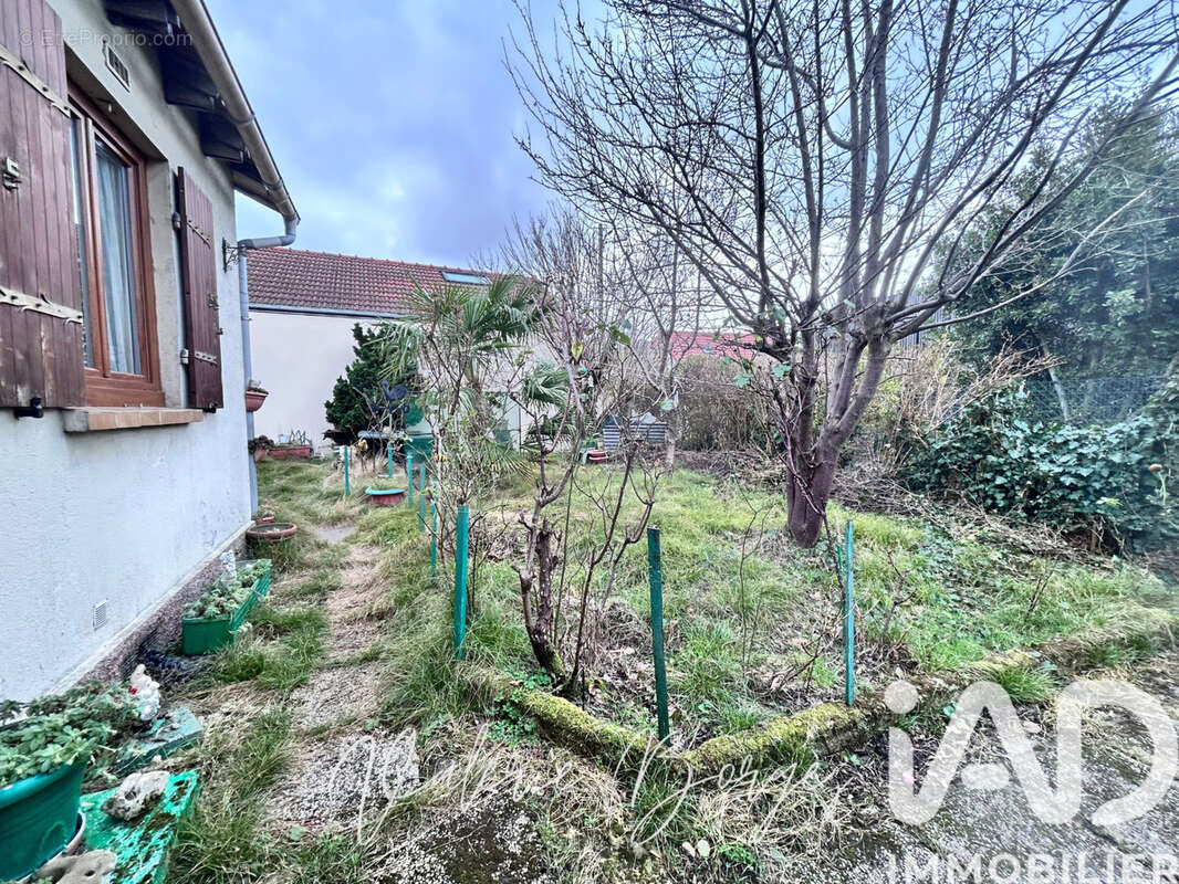 Photo 2 - Maison à ISSY-LES-MOULINEAUX