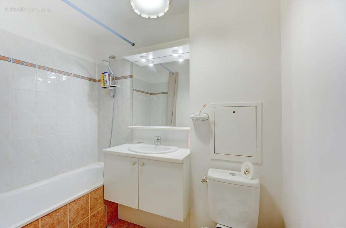 Appartement à TASSIN-LA-DEMI-LUNE