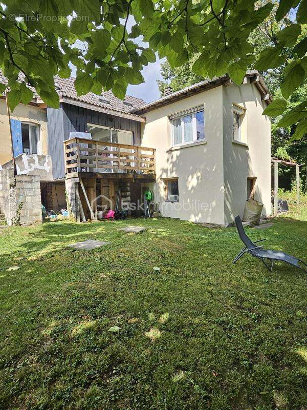 maison 5 pièces de 126m² - photo 9