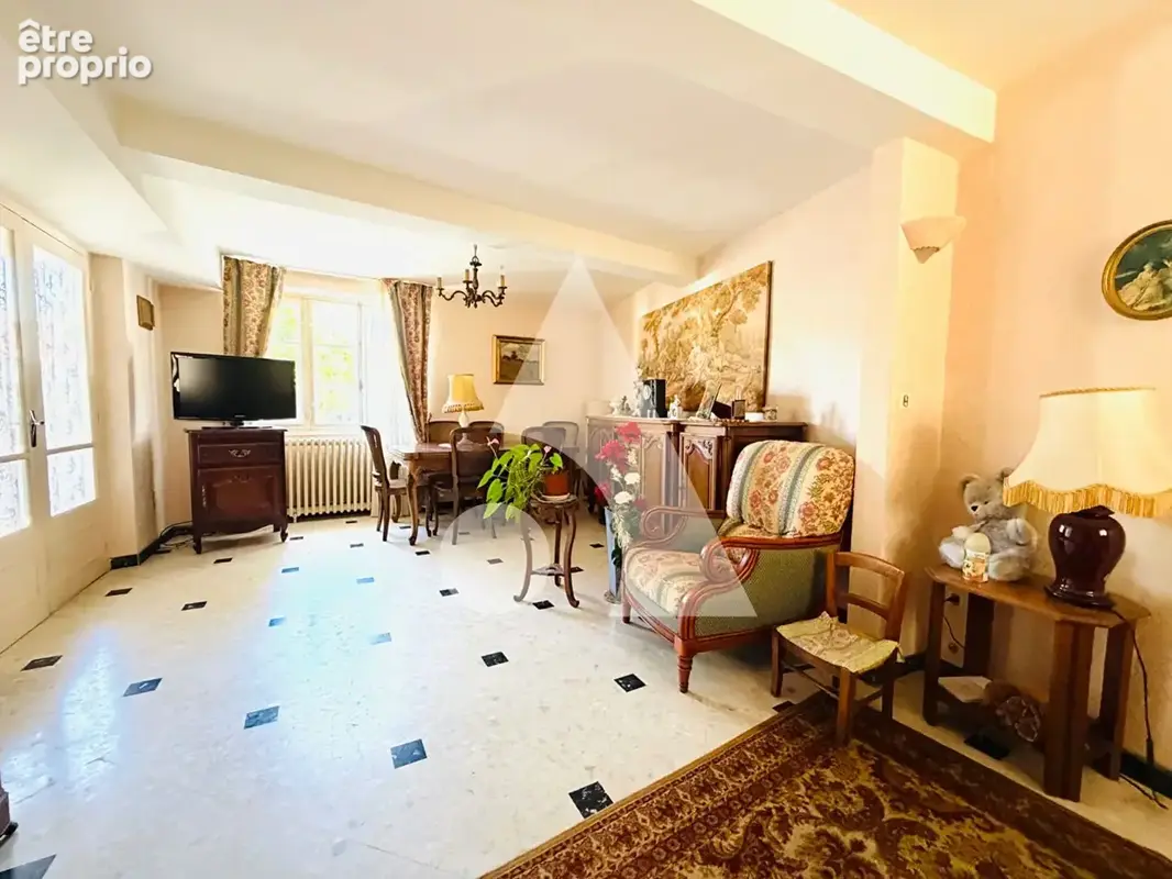 Maison 6 pièces 214 m² à vendre à Carcassonne (11000) - photo 5