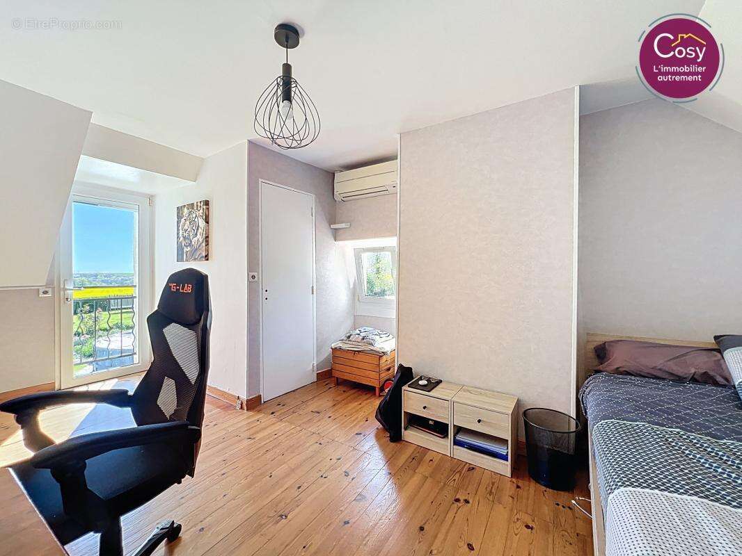 Maison 4 chambres avec suite RDC, terrain 2900 m2, sans vis - photo 9