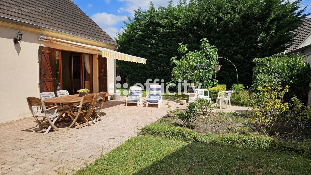Maison à CHAMPIGNY-SUR-MARNE