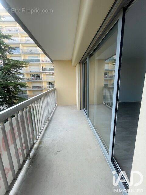 Photo 1 - Appartement à REIMS