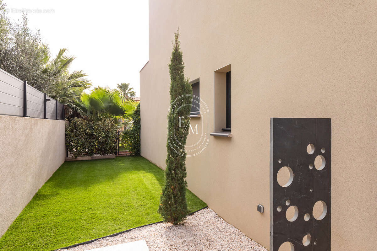 Maison à AGDE
