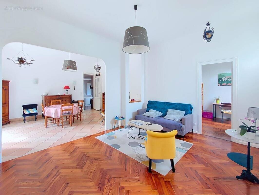 Photo 1 - Appartement à BORDEAUX