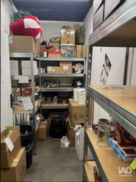 Photo 7 - Commerce à FLINS-SUR-SEINE