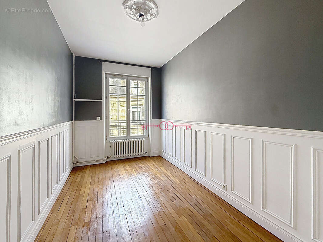 A vendre en exclusivite - appartement type 3 - hyper centre reims - photo 12