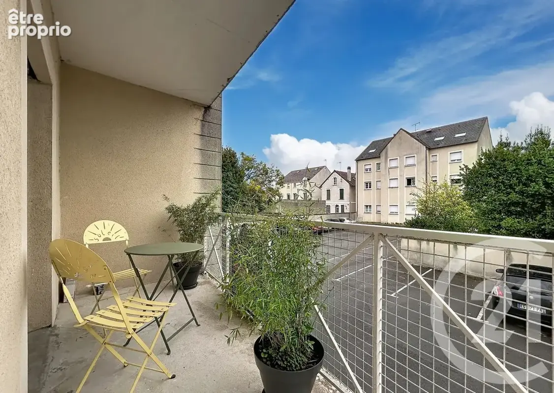 Appartement 2 pièces 43 m² à vendre à Melun (77000) - photo 2