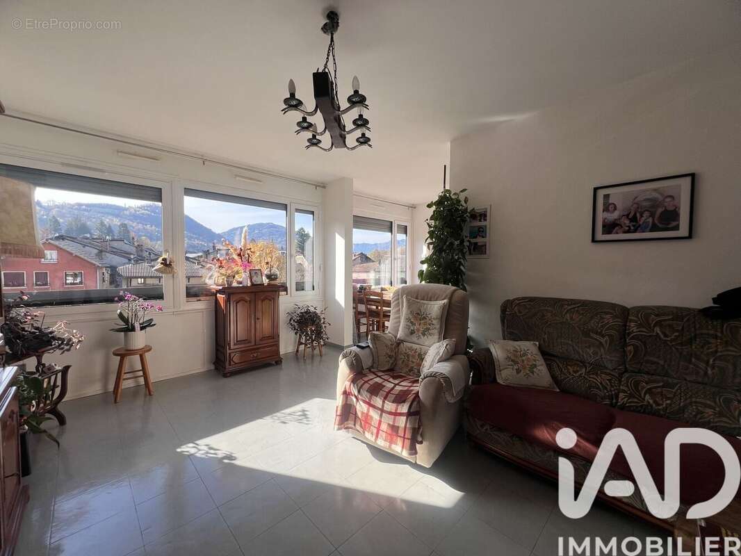 Photo 2 - Appartement à LA ROCHETTE