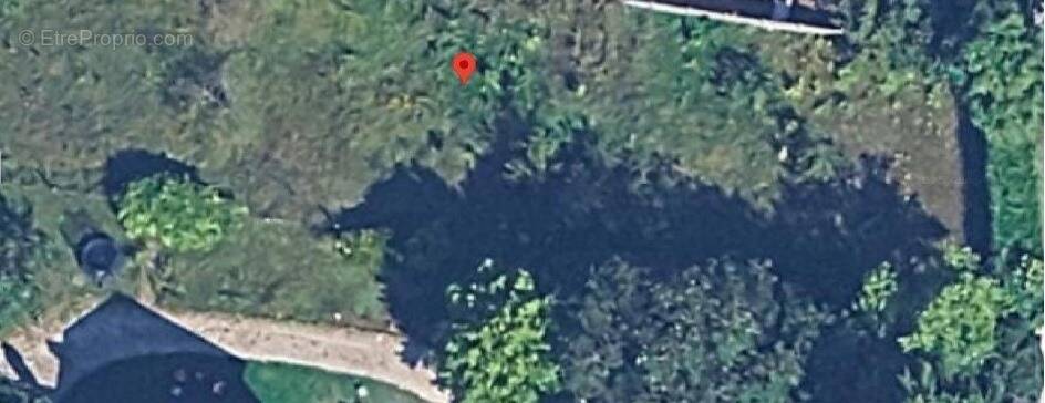 Terrain à SAINTRY-SUR-SEINE