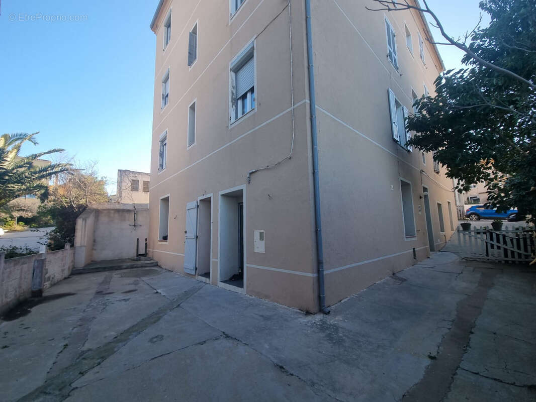 Appartement à CALVI