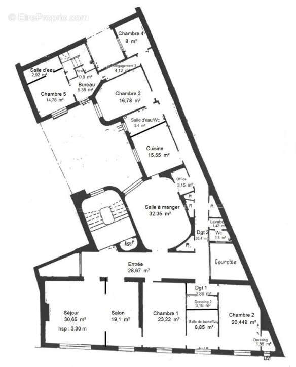 Appartement à PARIS-16E