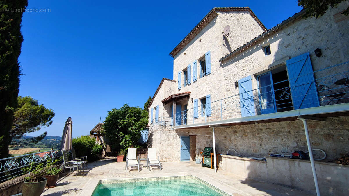 Maison à LAUZERTE