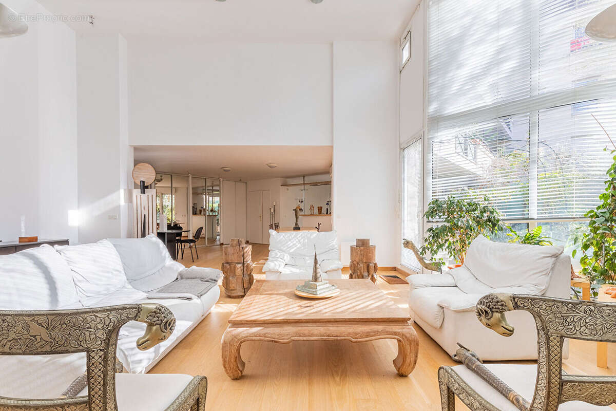 Appartement à VERRIERES-LE-BUISSON