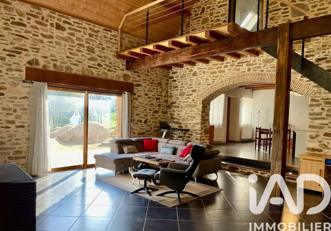 Photo 2 - Maison à LA COQUILLE