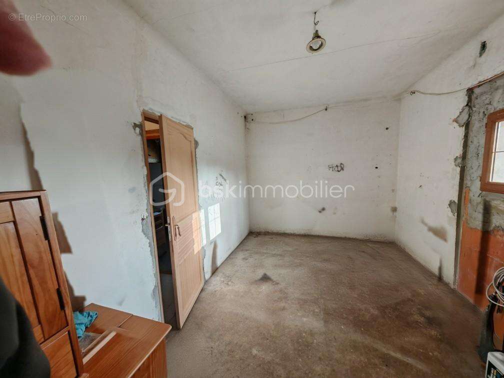 Maison de 169m2 avec fort potentiel à blicourt (oise) - photo 5