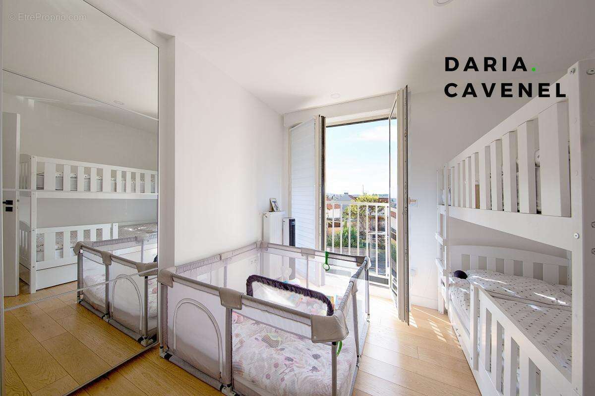 Maison à L&#039;HAY-LES-ROSES