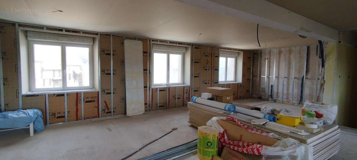 21540 SOMBERNON - Immeuble de rapport environ 500 m2 Sans copropriété - photo 12
