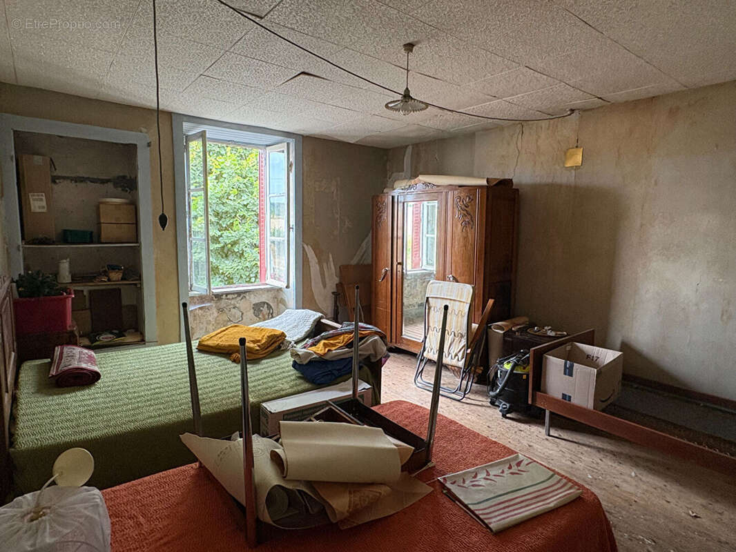 Maison à SAINT-PRIEST-SOUS-AIXE