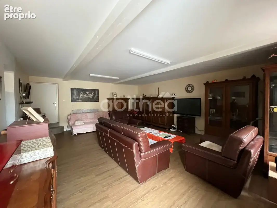 Maison de village avec grange - photo 4
