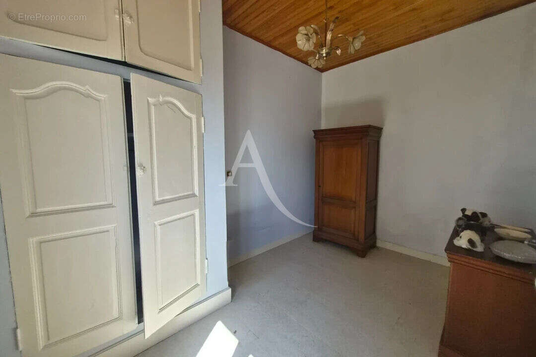 Maison à VILLENEUVE-DE-MARSAN