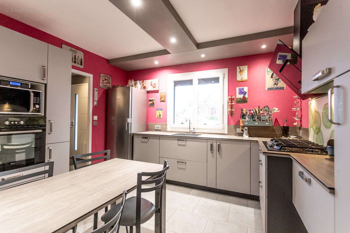 Maison à SAINT-DOULCHARD