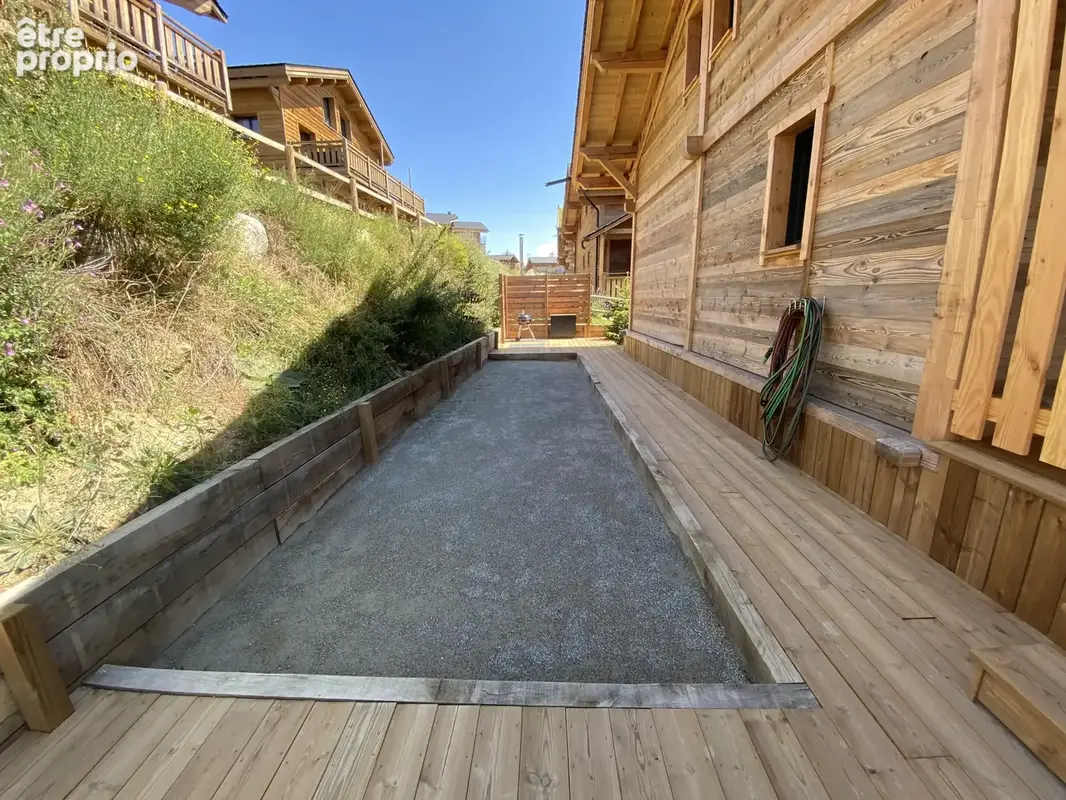 FONT-ROMEU - Splendide chalet en ossature bois à l'état du neuf de 221 m2 à vendre avec garage et terrasse - photo 33
