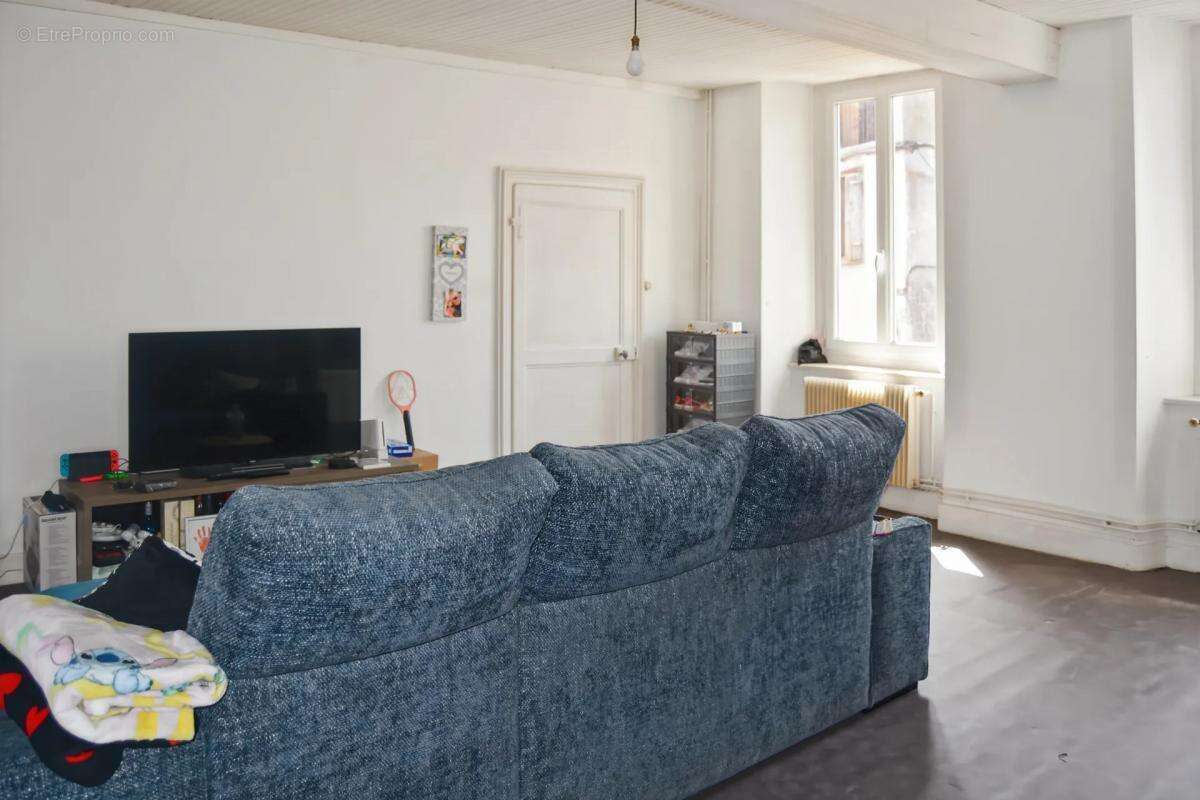 Maison à MIRAMONT-DE-COMMINGES