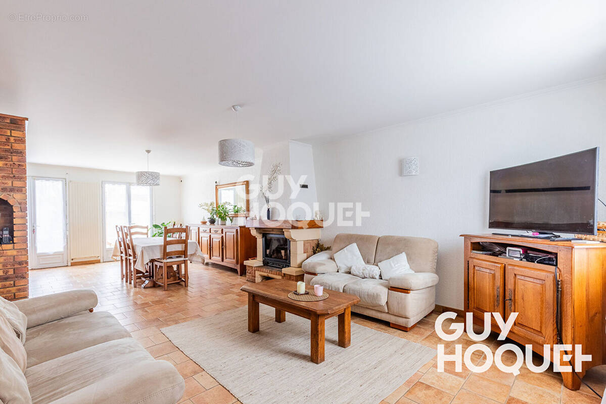 Maison à ATHIS-MONS