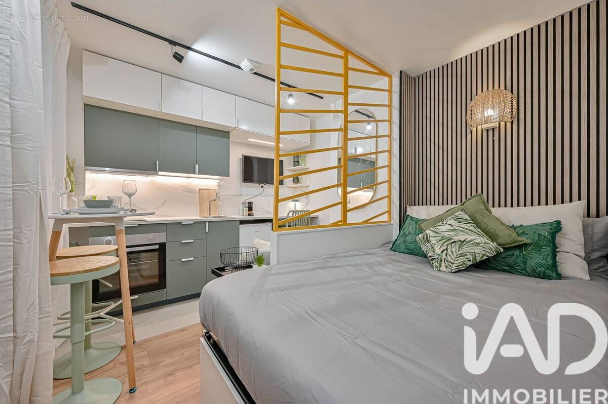 Photo 1 - Appartement à PARIS-10E
