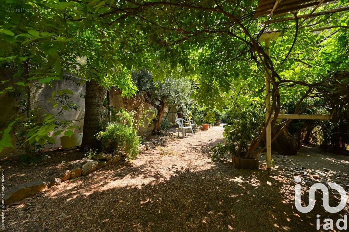 Photo 4 - Appartement à MARSEILLE-5E