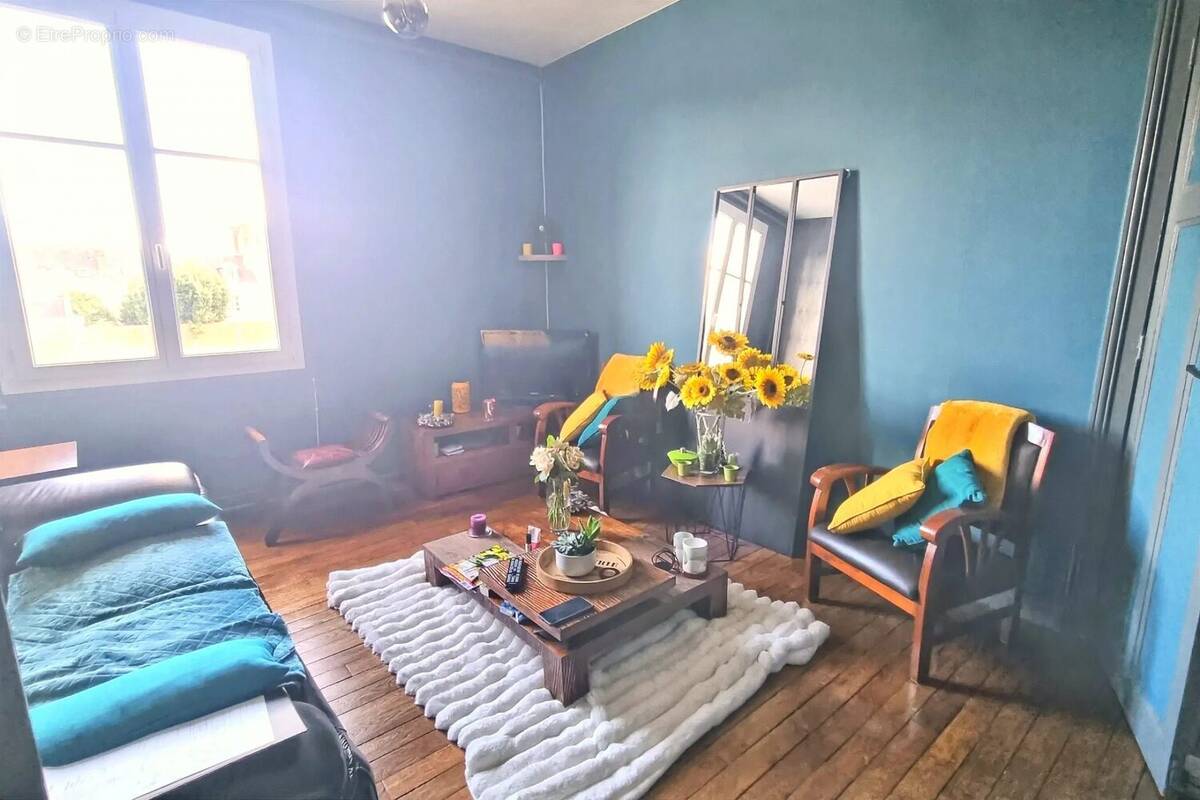 SEJOUR - Appartement à TOURS