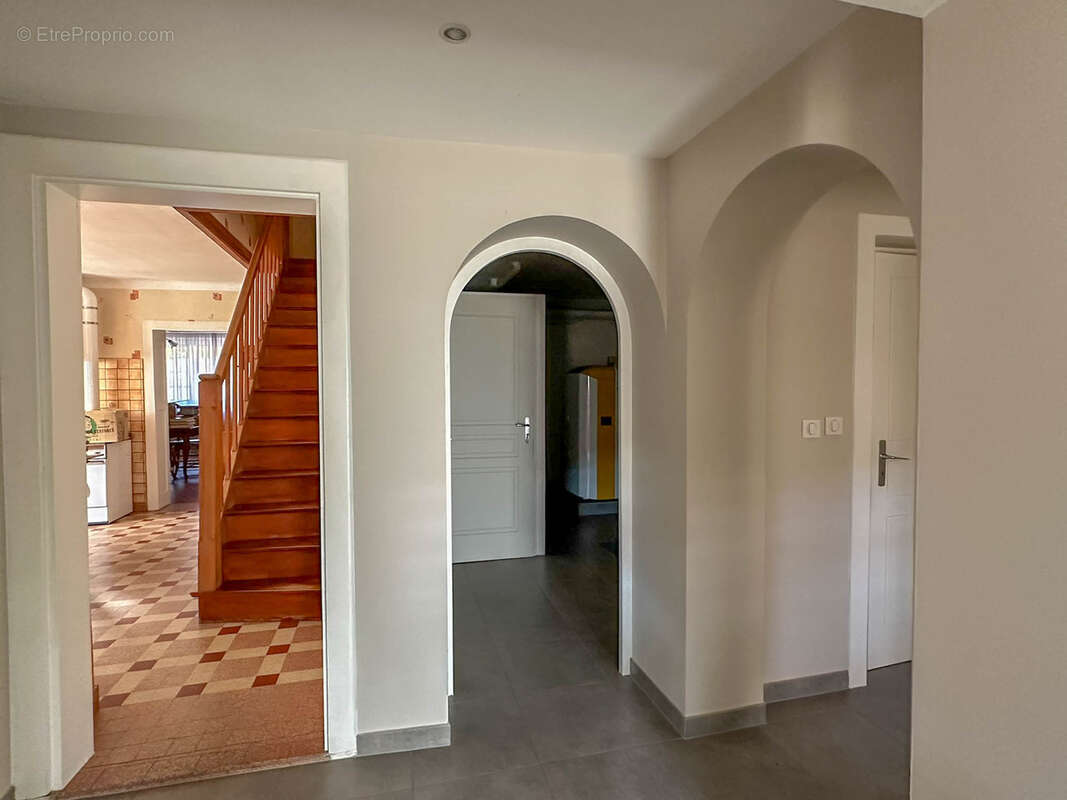 Appartement à ENNERY