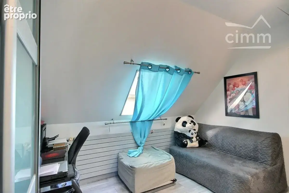 A vendre maison de 6 pèces à Gournay sur Marne - photo 6