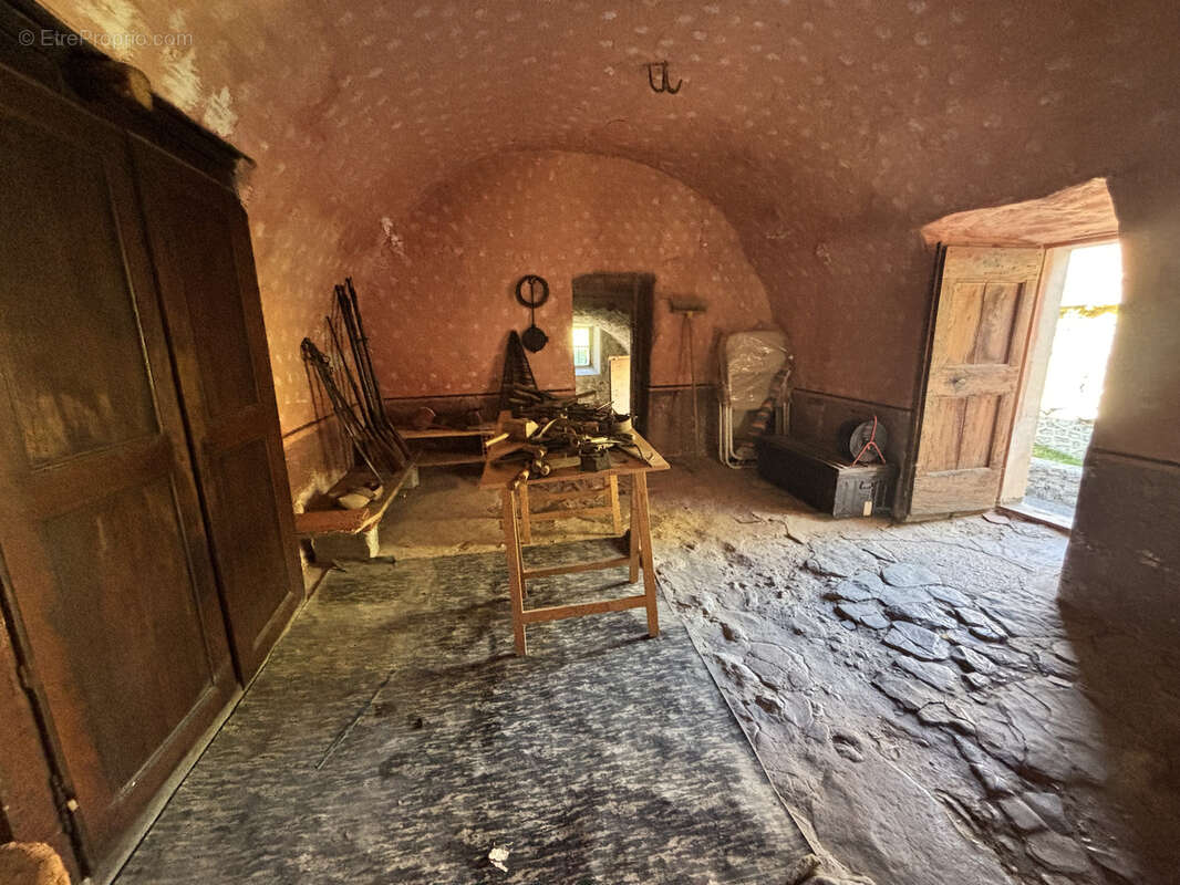 Maison à LA ROCHE-DES-ARNAUDS