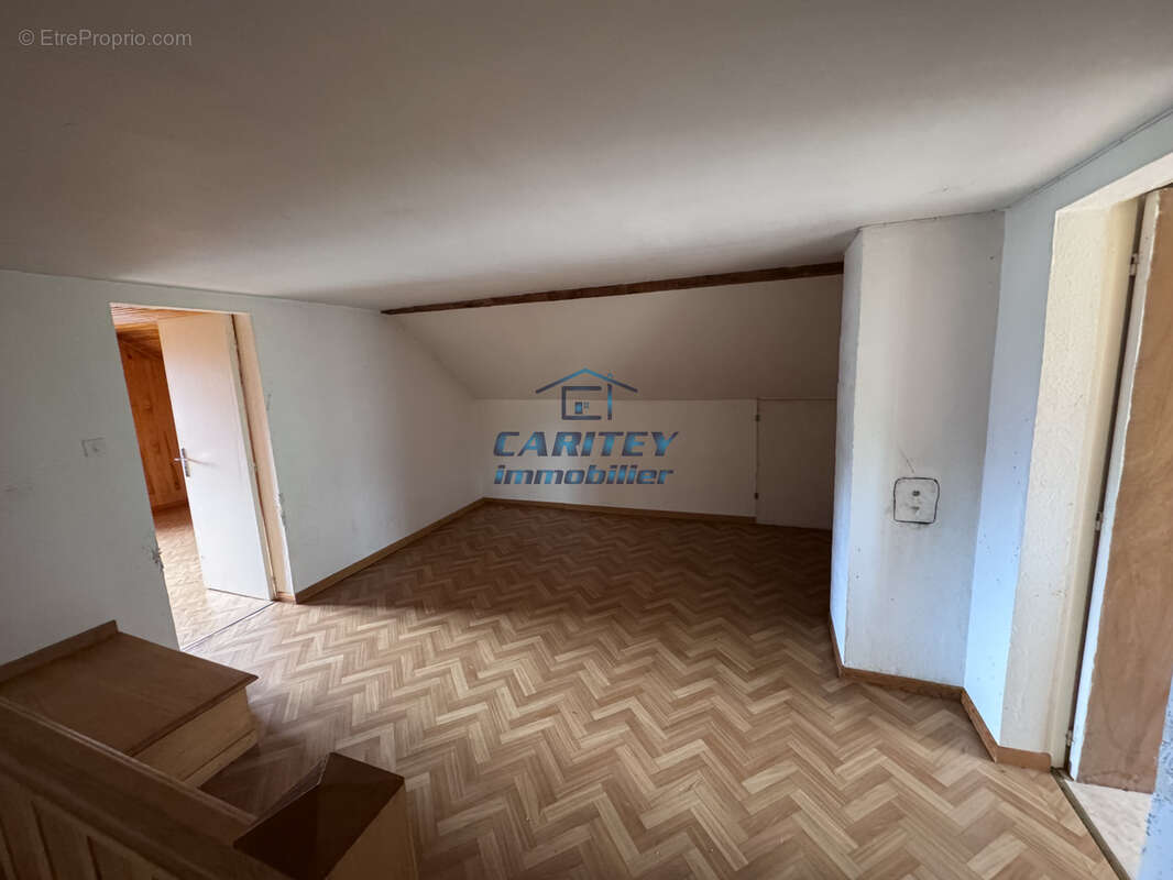 Maison individuelle de 138 m2 située sur un terrain de 2895 m2 sur la commune de BELFAHY - photo 9