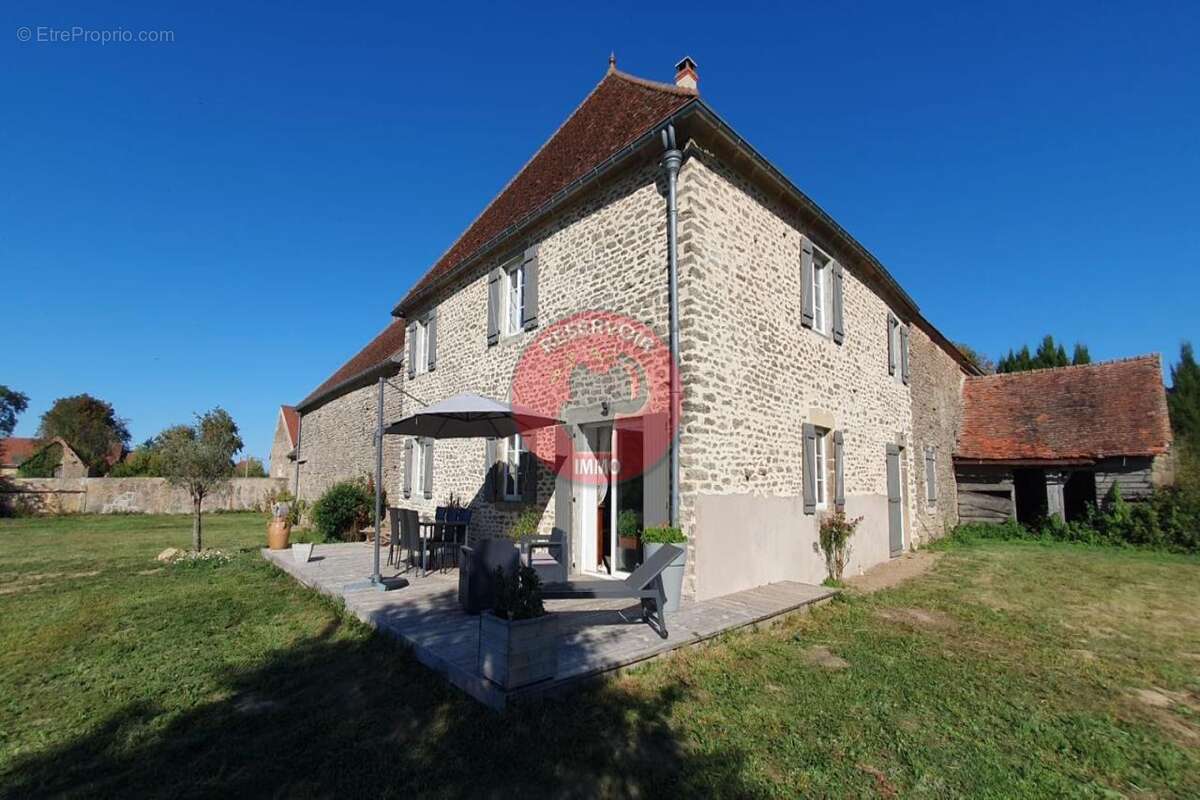 Maison à SEMUR-EN-AUXOIS