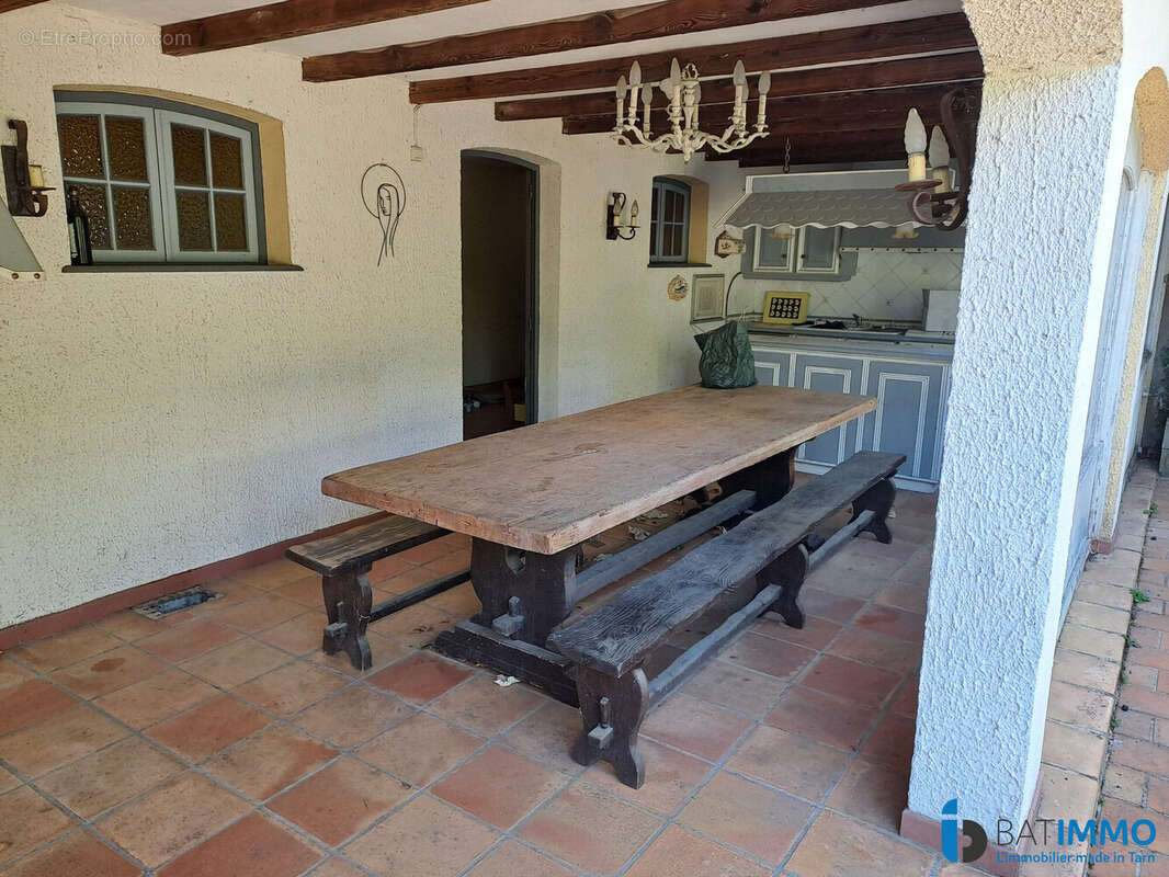 Maison 200 m² à Mazamet  - photo 2