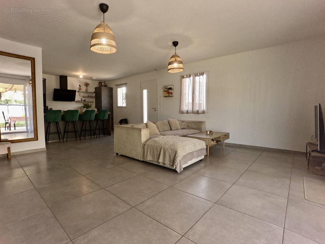 Maison à LA FARLEDE