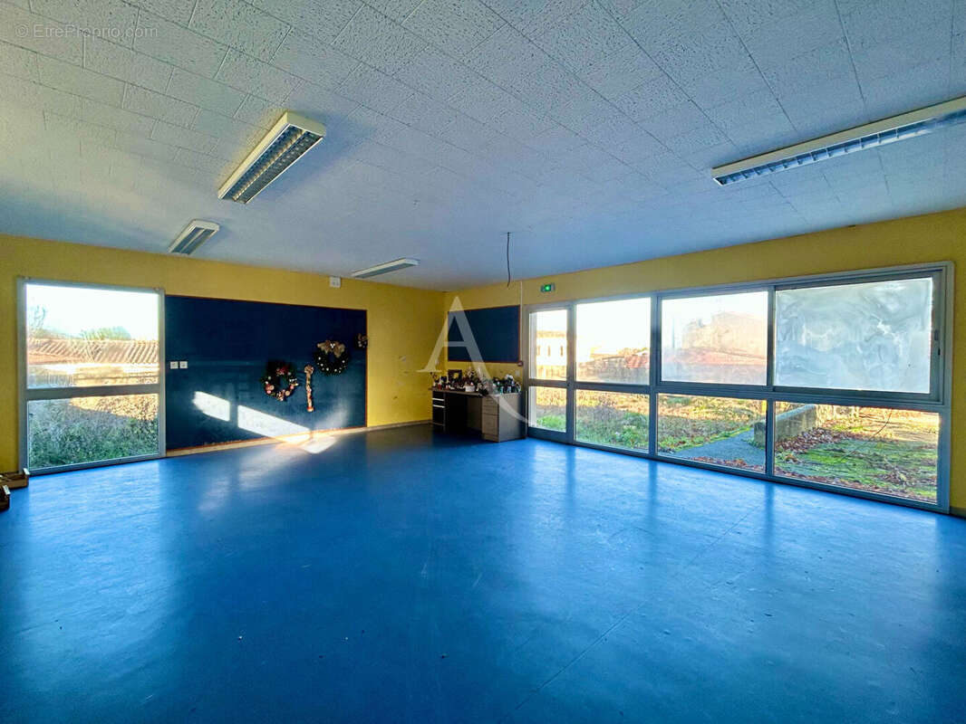 Maison à L'ILE-D'ELLE