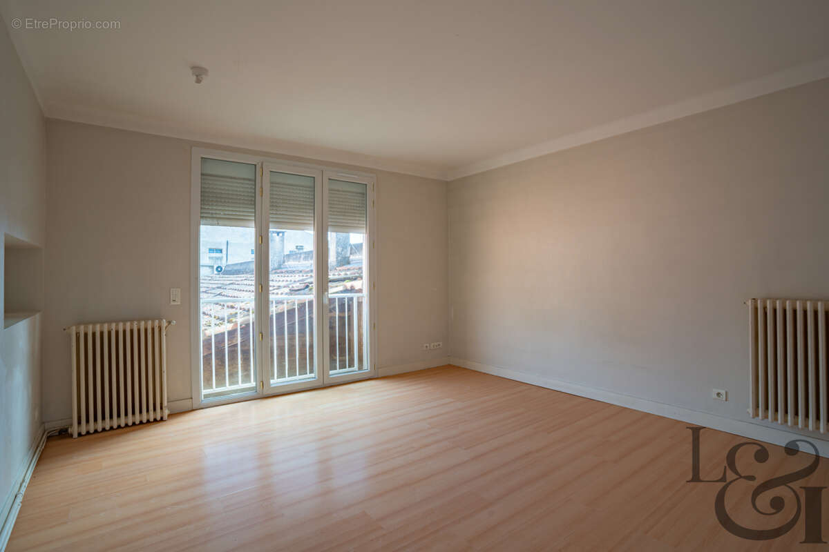 Appartement à VILLENEUVE-SUR-LOT