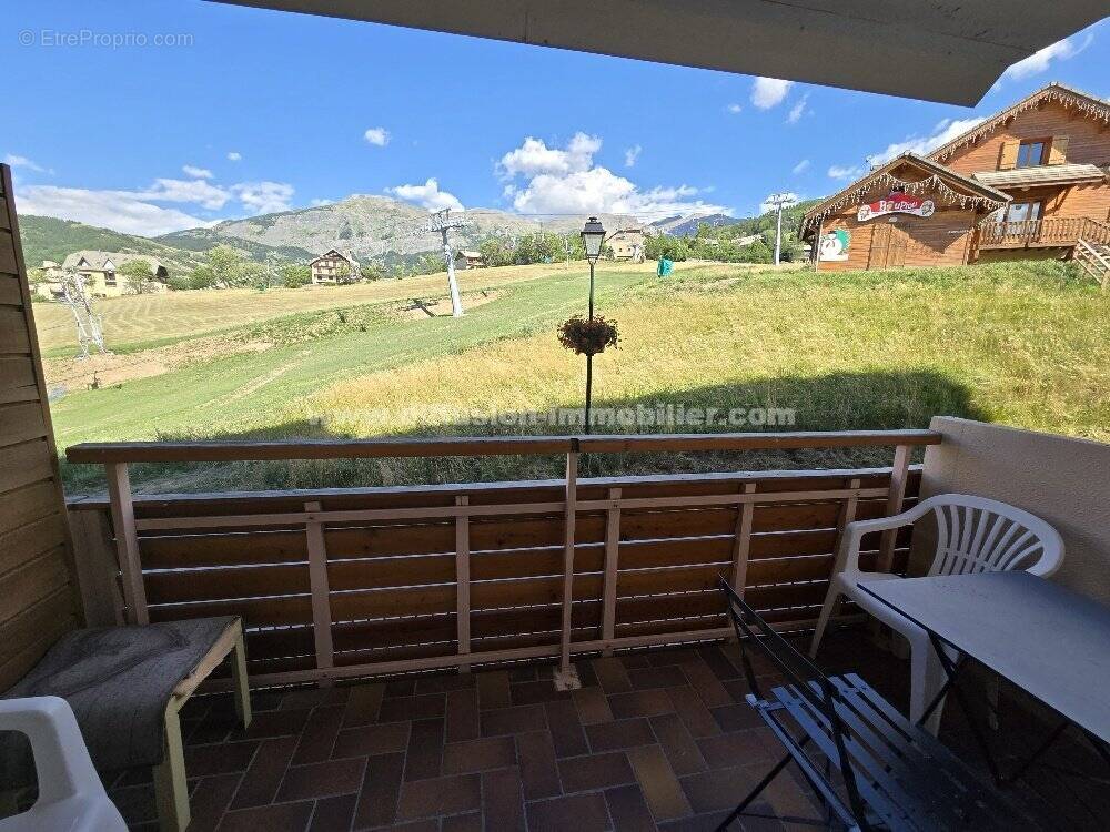 Appartement à LES THUILES