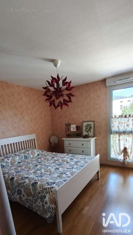 Photo 8 - Appartement à SAINT-MARTIN-D'HERES