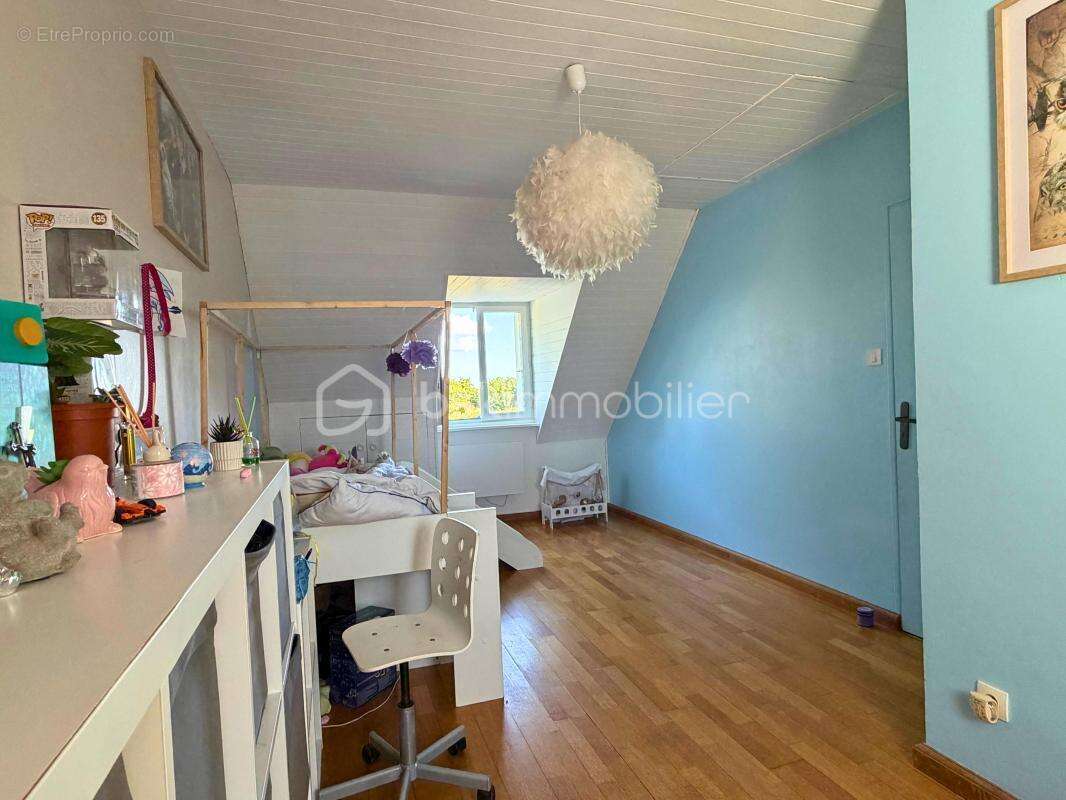EXLUSIVITE : Grande familiale au calme et proche du bourg de PLOUMILLIAU - photo 17