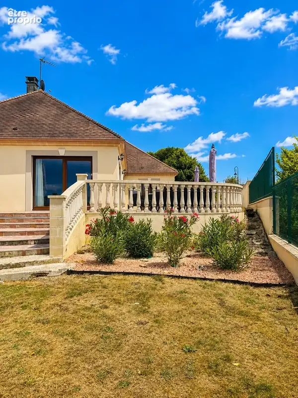 Maison de plain-pied 6 pièces 170 m2 avec sous-sol - photo 2