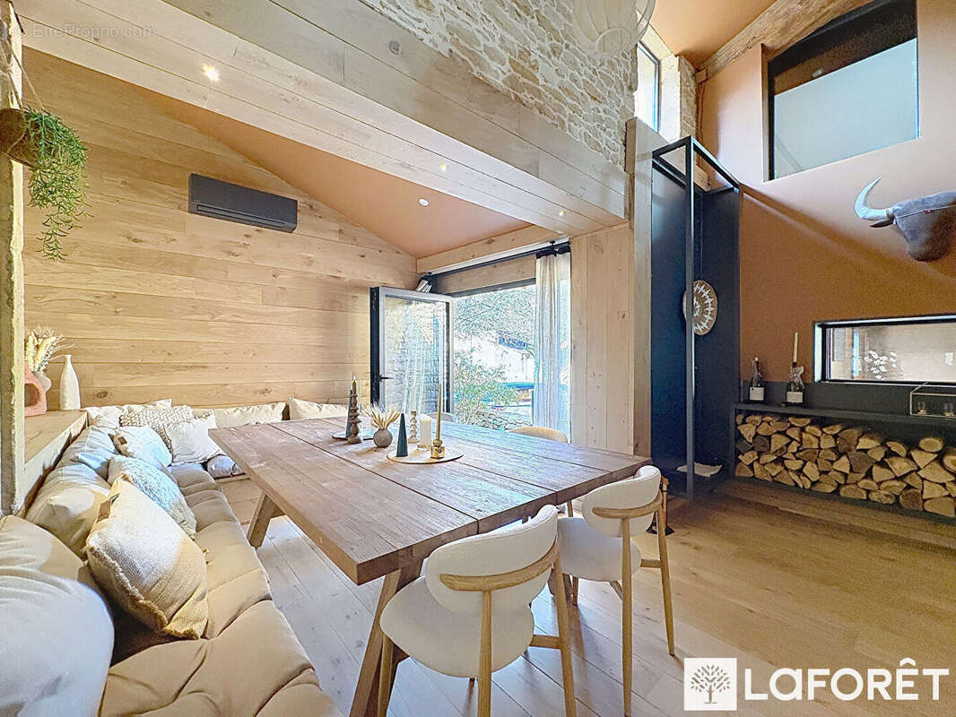 Appartement à SAINT-ROMAIN-AU-MONT-D'OR