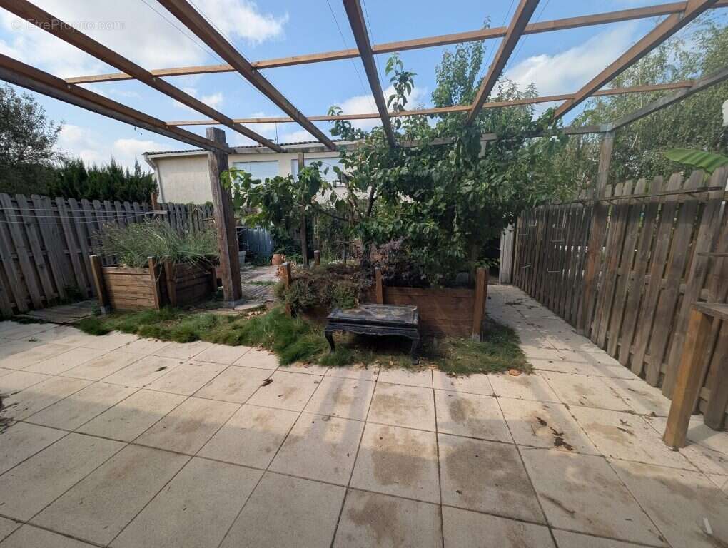 Maison 77 m² à Vayres  - photo 9