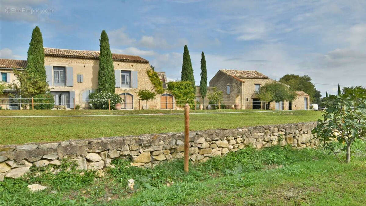 Maison à NIMES