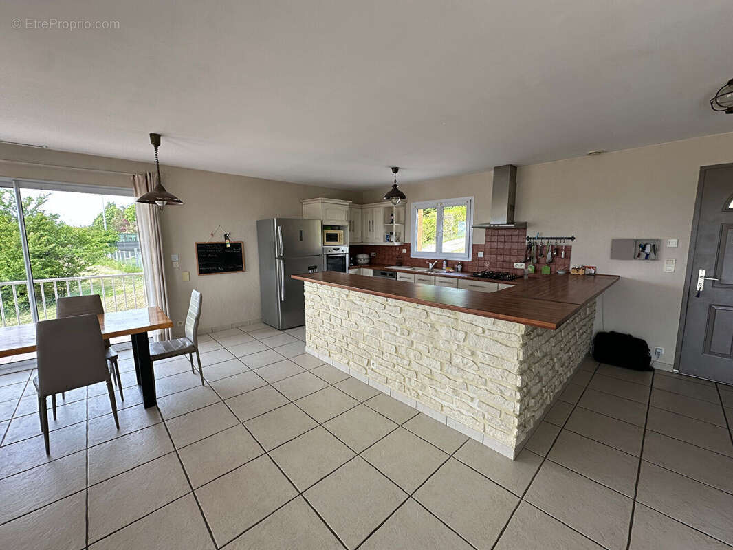 Maison à NAINTRE