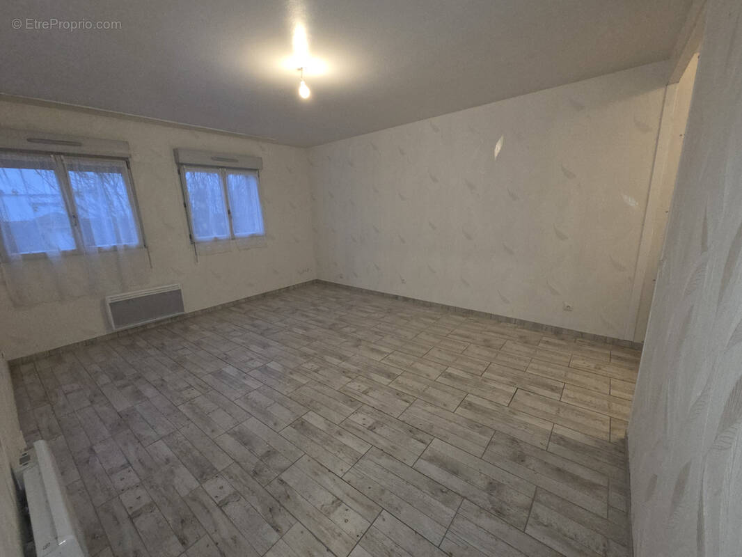 Appartement à CHARLEVILLE-MEZIERES